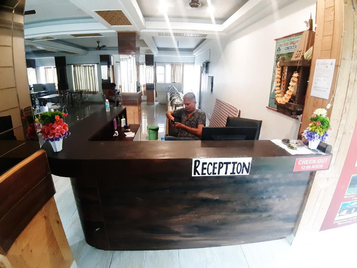 Destiny Hotel Solan Esterno foto